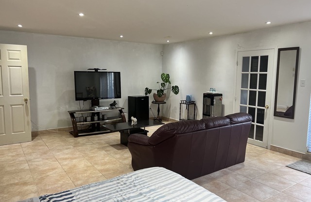 Spacious Basement in Montreal
