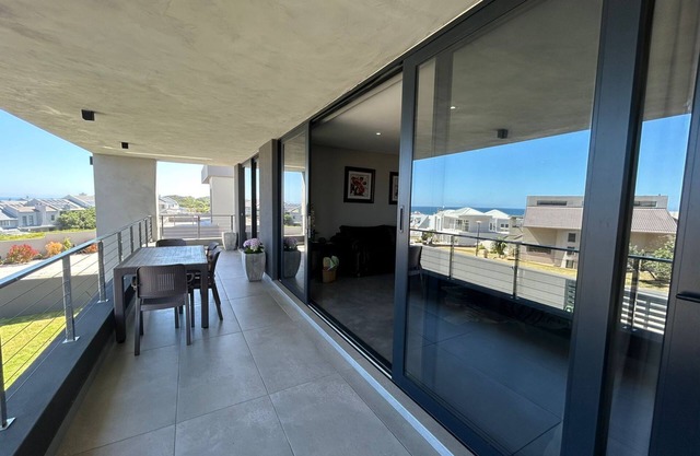 Spacious Beach Breakaway