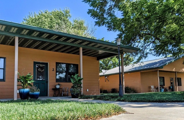 Spacious Cabin on 40 acres