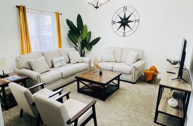 Spacious Family Abode in the historic Creston