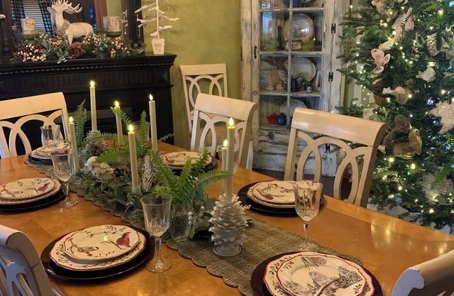 Spacious Farmhouse beautifully decorated waiting for laughs and memories