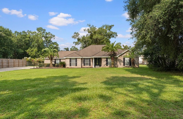 Spacious Foley Retreat with Fenced Yard, Pet Friendly