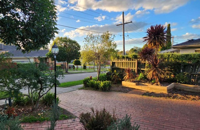 Spacious Frankston Retreat