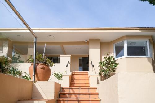 Spacious Home in Tranquil Eastern Sydney