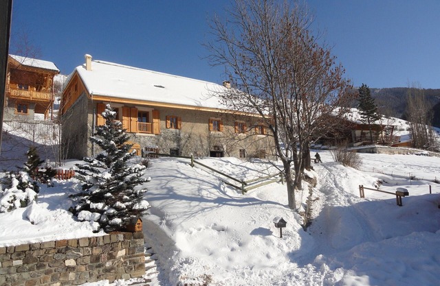 Spacious renovated apartment in an old sheepfold - "Coup de Cœur" guaranteed