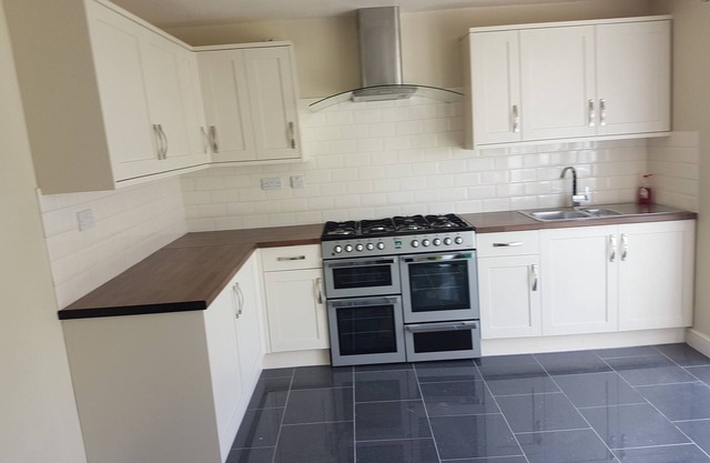 SPACIOUS TOWNHOUSE IN WALTHAMSTOW