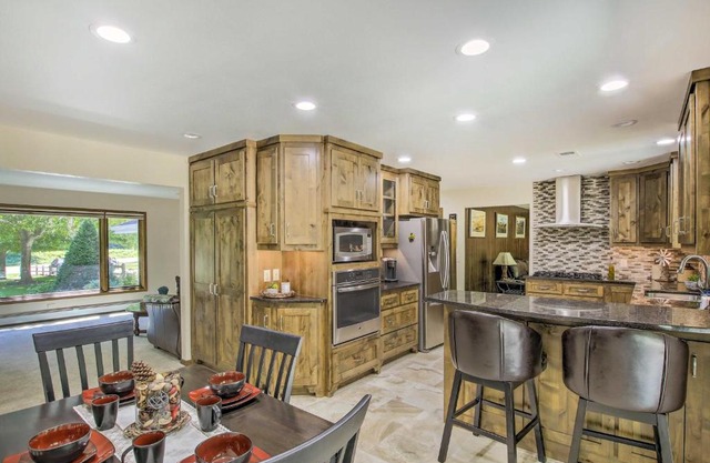 Spacious Whitelaw Abode with Patio on 17 Acres!
