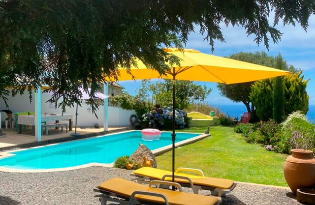 Special offer: House w/pool set in a romantic and idyllic location.