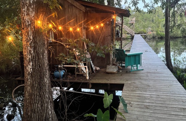 Spectacular apartment for rent on the beautiful Bayou Sara Creek in Mobile, AL