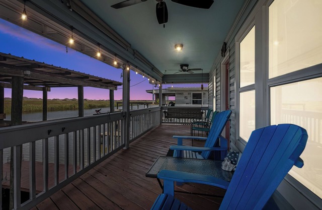 Sportsmans Retreat in Paradise! Bayou Bungalow near New Orleans Sleeps 10