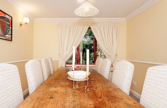 Spring Close, Colchester - Detached House