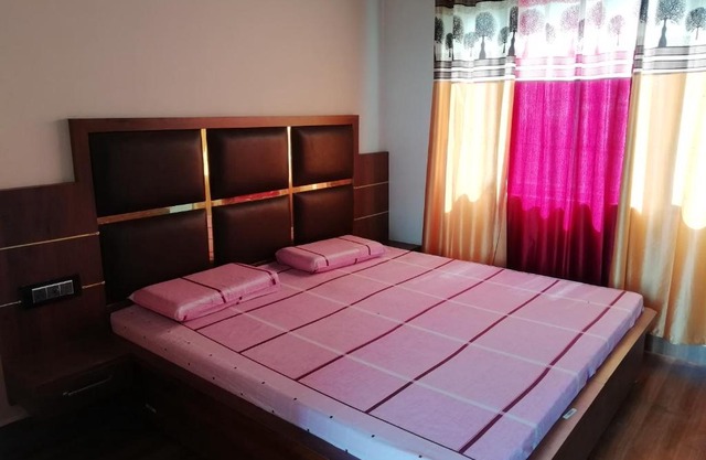 SR VILLAGE HOME STAY DALHOUSIE (BANIKHET)