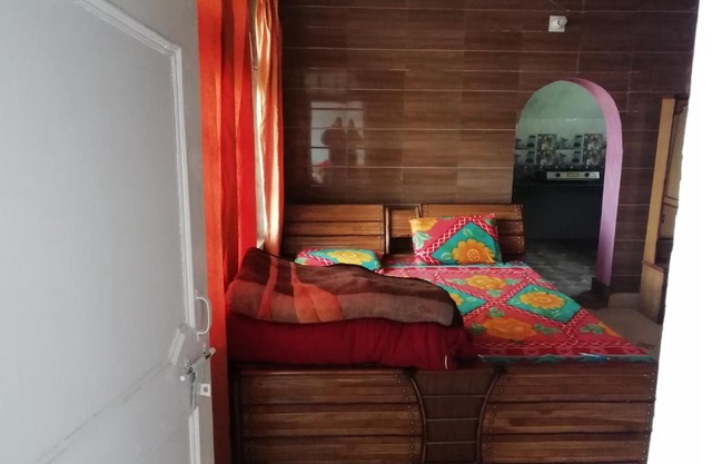 SR VILLAGE HOME STAY DALHOUSIE(BANIKHET)
