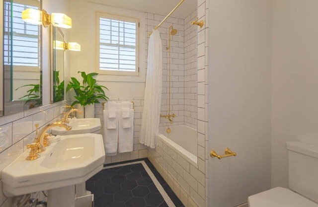 St. Mary's Park, Bernal Heights spacious two bedroom house