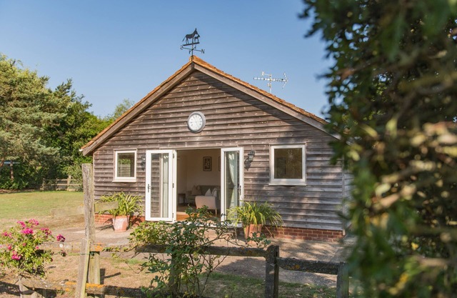 Stable Cottage, Sandwich Bay