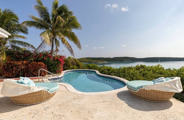 Starlight Villa at Fowl Cay