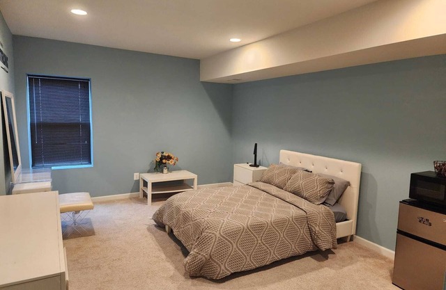 Stay 10 mins from IAD Airport @ Cloud City of Ashburn w/Greenway access into DC