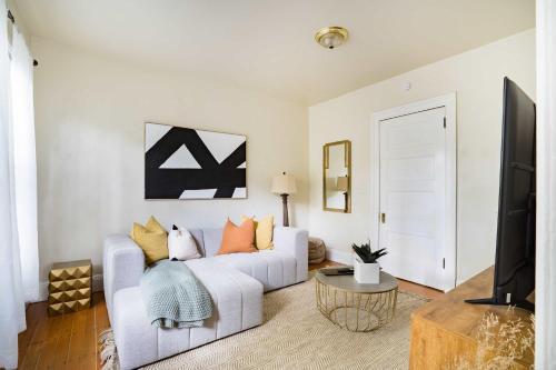 Stay Portland - The Original Portland Mayor Estate - 6 Beds