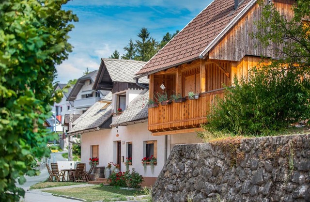 Stol Apartments