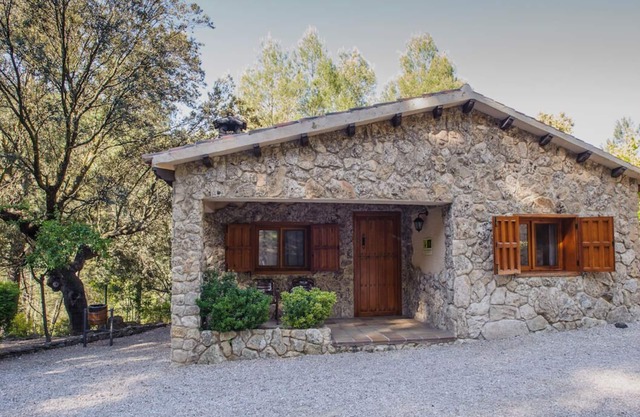 Stone house n�3 for 4 people, Batan Rio Tus