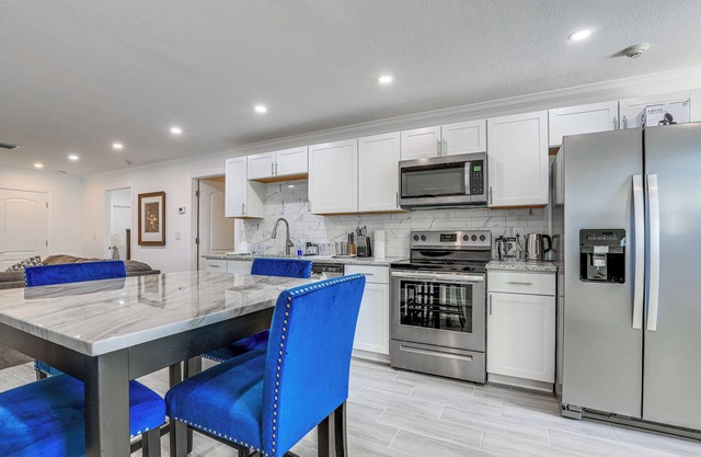 Stuart Vacation Rental ~ 1 Mi to Downtown!