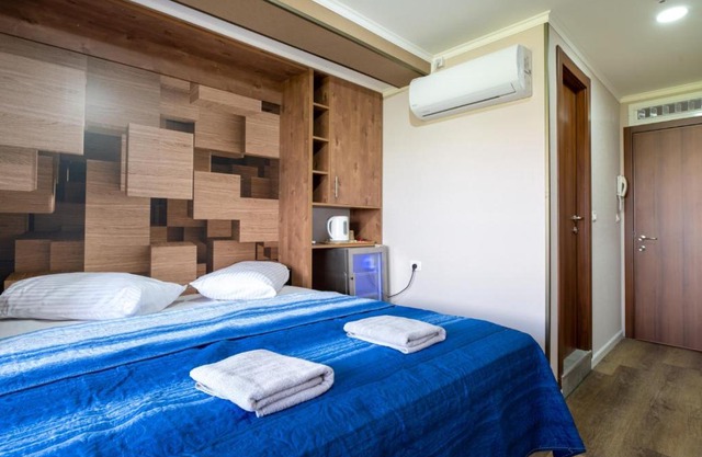 Studio 2 mini hotel