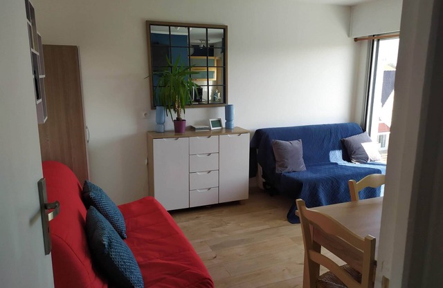 Studio 2* Ste-Cécile near beach + wifi