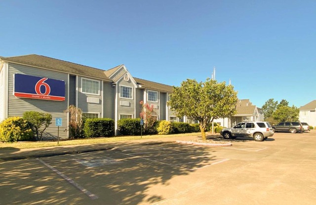 Studio 6 McAlester OK South