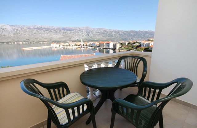 Studio flat with terrace and sea view Vinjerac, Zadar (AS-3248-k)