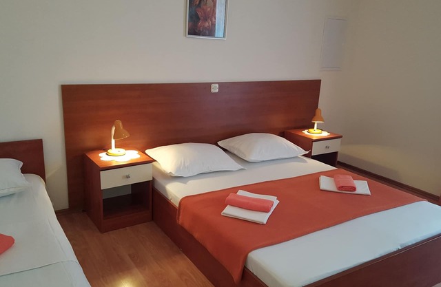 Studio flat with terrace and sea view Gradac, Makarska (AS-11332-d)