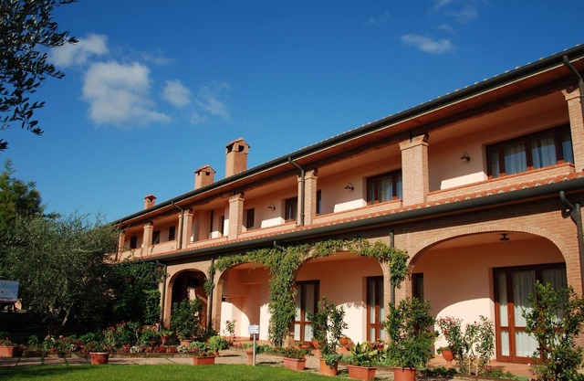 Studio with communal pool in Vignale Riototo