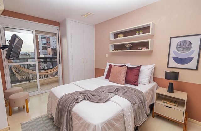 Studio with view close to Paulista Ave