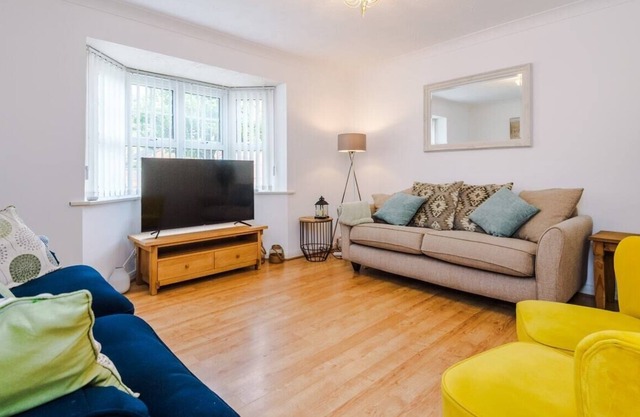Stunning 3 Bedroom House Coventry
