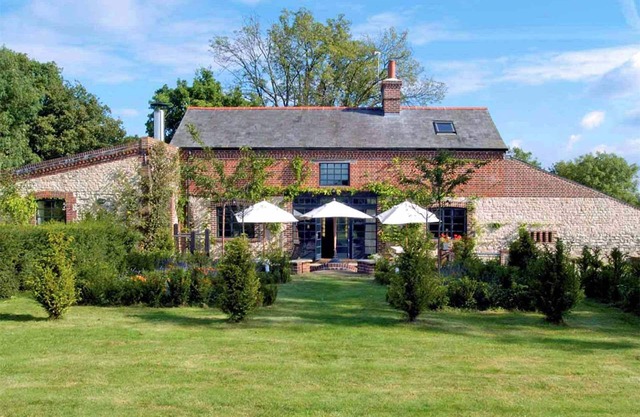 Stunning barn conversion in the heart of the South Downs
