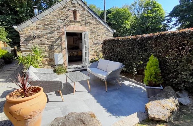 Stunning cosy barn in peaceful rural Cornwall