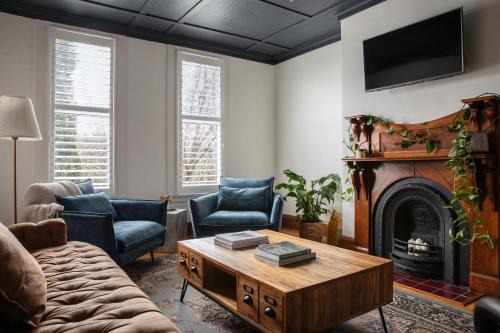 Stunning heritage home near the CBD