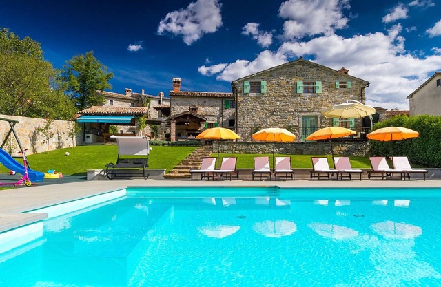 Stunning home in Buzet