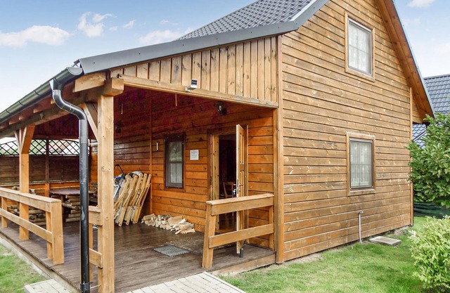 Stunning home in Kopalino with WiFi