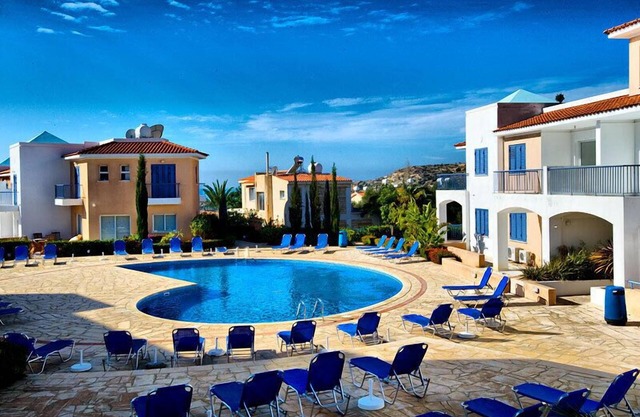 Stunning Penthouse With Sea Views, Large Rooftop Terrace And Swimming Pool.
