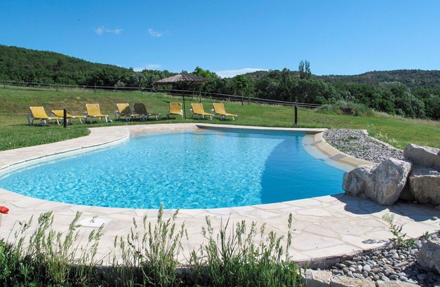 Stunning private villa with WIFI, private pool, TV, terrace, panoramic view and parking