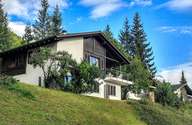 Stunning private villa for 8 people with WIFI, TV, patio, pets allowed, panoramic view and parking