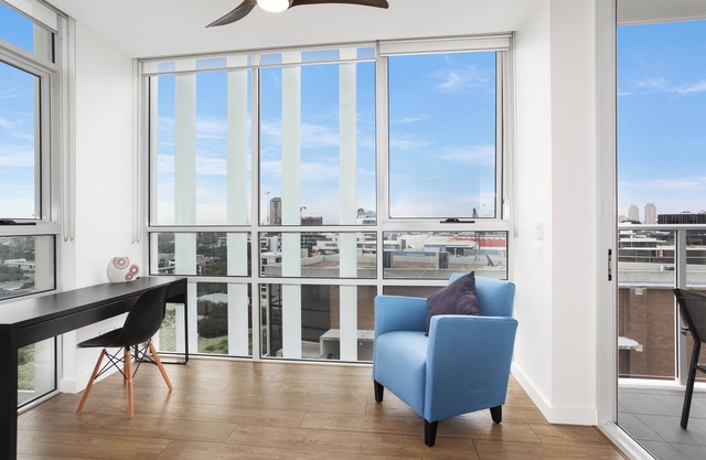Stunning Views, Modern Comfort: Book Zetland Heights!