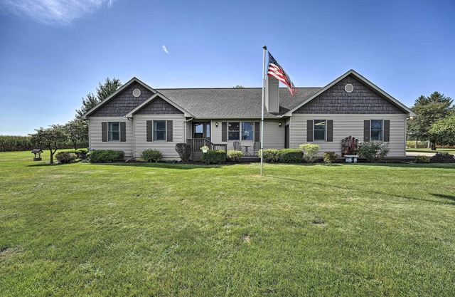 Sturgis Home w/Yard < 1 Mi to Minnewaukan Lake