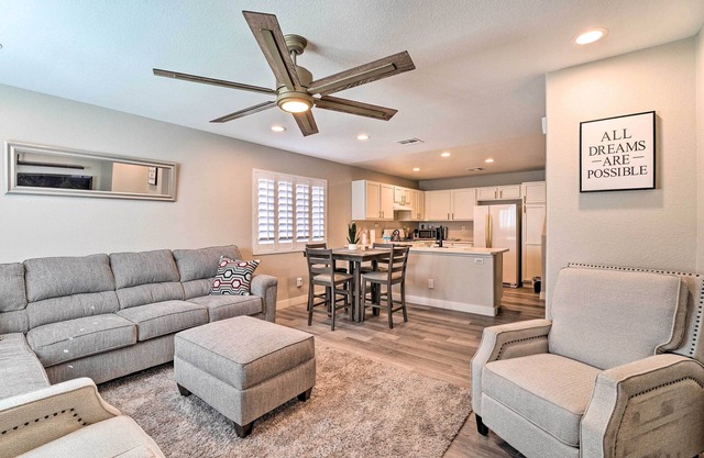 Stylish House w/Patio, 8 Mi to Vegas Strip!