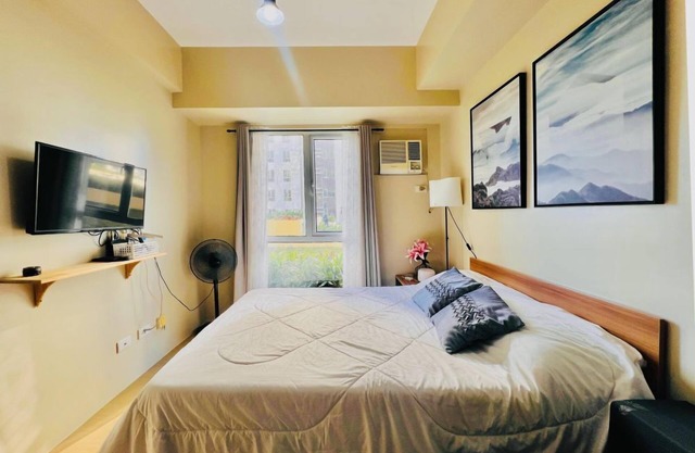 Stylish Studio in Iloilo City with Pool & Playground