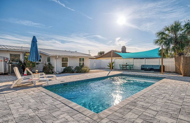 Stylish Venice Island Pool Home