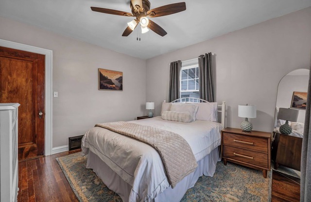 Suite Dreams Cleveland 2BR Apt ·Second Floor· FREE Parking
