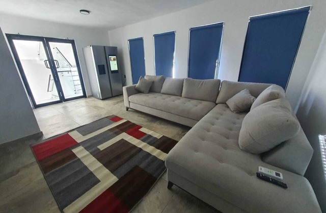 Suite familiar 12 personas, cerca playa Miramar!