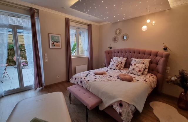 Suite Romantique à 5 mn de la Plage " la Bulle Romantique "
