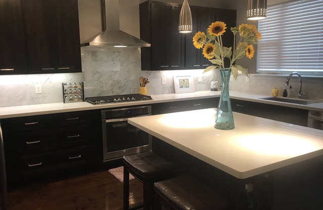 Sunflower Casa with Hot tub